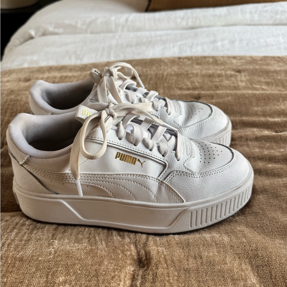 Puma White and Gold Casual Sneakers
